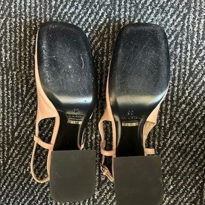 Gucci Mid-Heel Slingback w/Horsebit, Light Pink, EUC